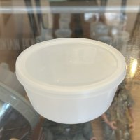 ホワイト　カスタードカップ（蓋つき）2